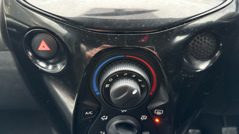 Citroen C1 1.2 PureTech Flair 5dr Petrol Hatchback